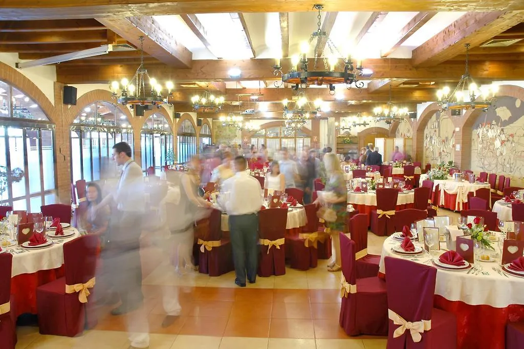 Hotel Salat Resort ليه بورجيس بلانكيس